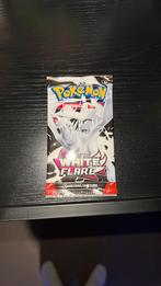 White Flare Boosterpacks Pokémon, Ophalen of Verzenden, Zo goed als nieuw, Booster