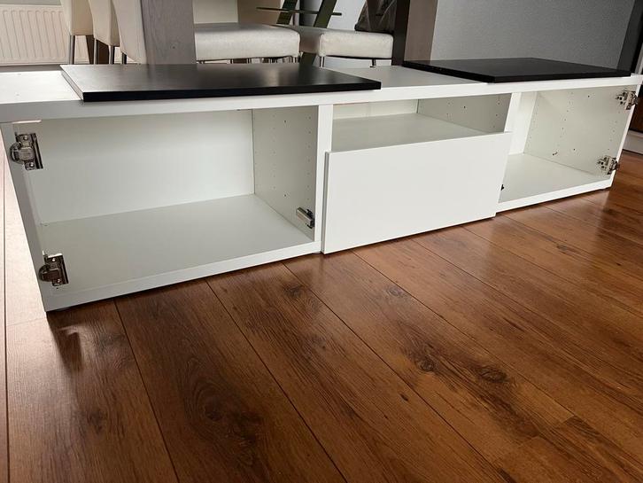 Oude IKEA kast met deurtjes, Huis en Inrichting, Kasten | Televisiemeubels, Gebruikt, Minder dan 100 cm, 150 tot 200 cm, 25 tot 50 cm