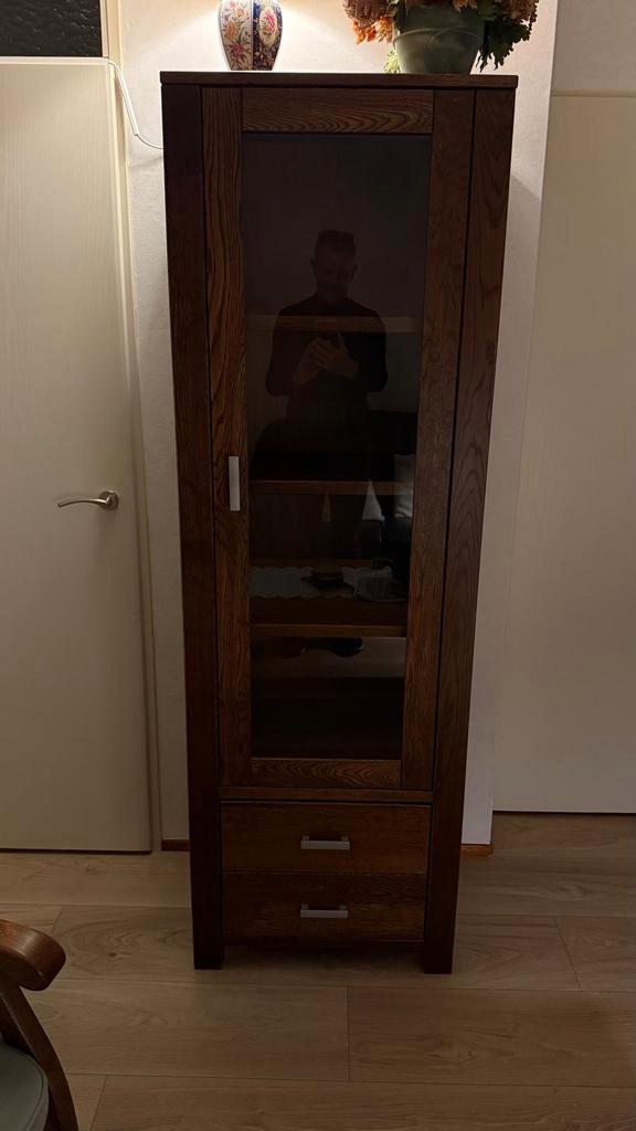 Houten vitrinekast met lades, Huis en Inrichting, Kasten | Vitrinekasten, 150 tot 200 cm, 50 tot 100 cm, 25 tot 50 cm, Ophalen