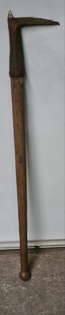 Oude pikhouweel 110 cm, Tuin en Terras, Hand-tuingereedschap, Gebruikt, Pikhouweel, Ophalen