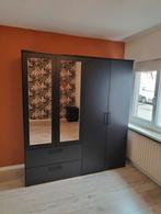 Zwarte Kleerkast Orleans 4-deurs, zo goed als nieuw!, Huis en Inrichting, Kasten | Kledingkasten, Ophalen, 200 cm of meer, 150 tot 200 cm