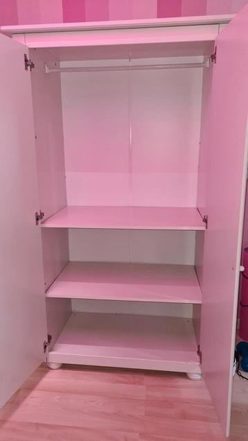 Landelijke Kinderkledingkast met Leg- en Hanggedeelte beschikbaar voor biedingen