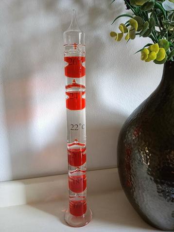 Galileo thermometer 40cm. beschikbaar voor biedingen