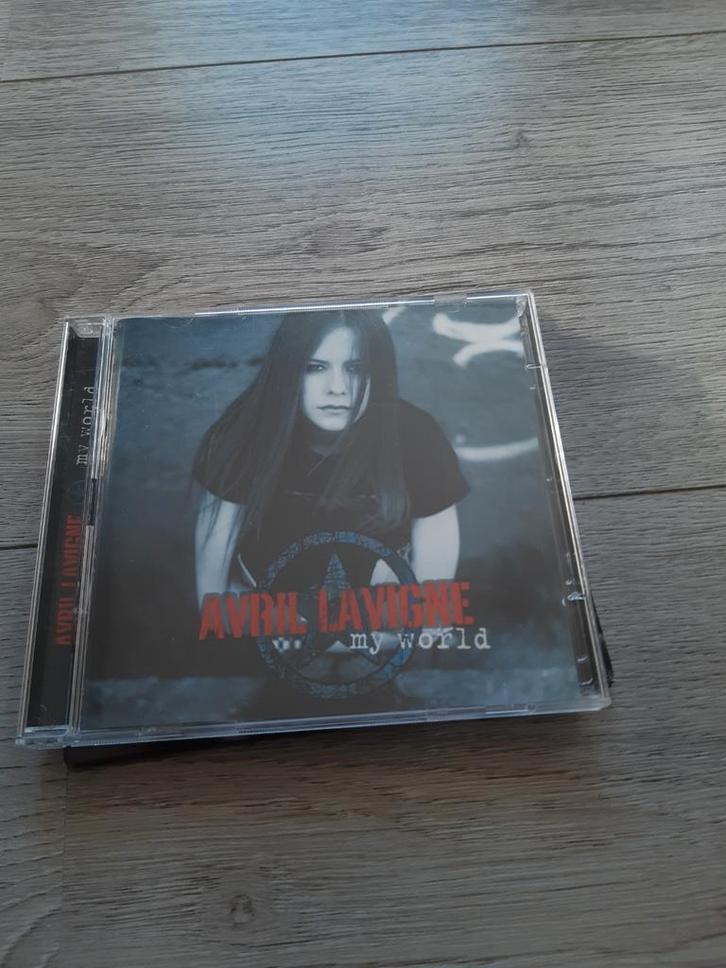 Avril Lavigne - My World, Cd's en Dvd's, Cd's | Pop, Zo goed als nieuw, 1960 tot 1980, Ophalen of Verzenden