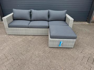 Suns Loungebank beschikbaar voor biedingen