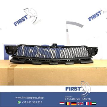 W176 A KLASSE AMG BUMPER ROOSTER VOORBUMPER MIDDEN ROOSTER o beschikbaar voor biedingen
