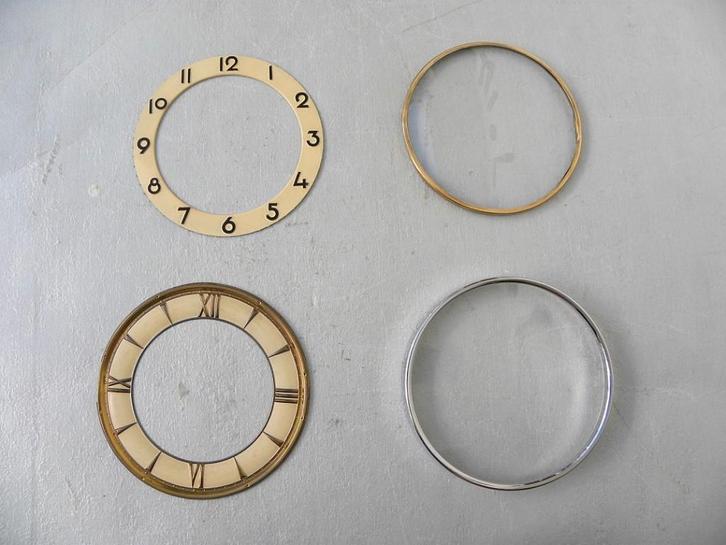 Wijzerplaten, cijferringen, glasdeksels serie 13, Antiek en Kunst, Antiek | Klokken, Ophalen of Verzenden