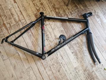 Carbon racefiets frame commencal stewart beschikbaar voor biedingen