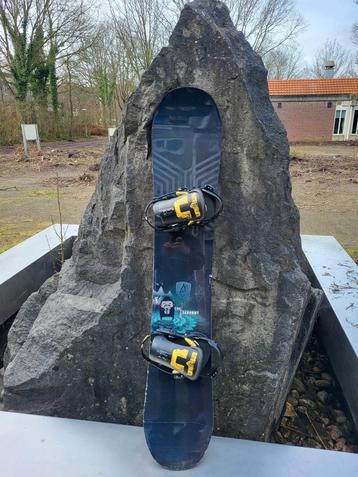 Nidecker Evil Servant 154 snowboard, zonder bindingen beschikbaar voor biedingen