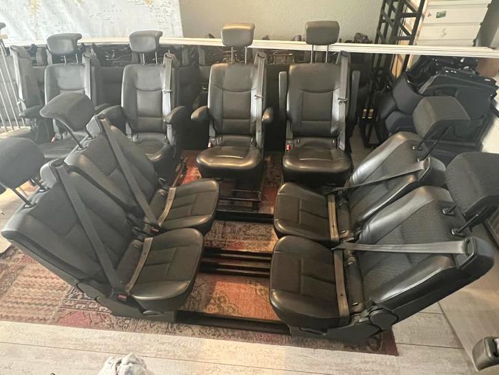 4 half leren stoelen 3p gordel zelfbouwcamper bus oldtimer, Auto-onderdelen, Interieur en Bekleding, Renault, Gebruikt, Ophalen