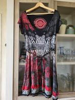 DESIGUAL jurk. Maat L. Zwart rood groen wit. Met kant., Kleding | Dames, Maat 38/40 (M), Zwart, Ophalen of Verzenden, Zo goed als nieuw