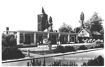 963425	Lienden	Gld	Mei 1969 Kleuterschool	de Pimpelmees	Mooi beschikbaar voor biedingen