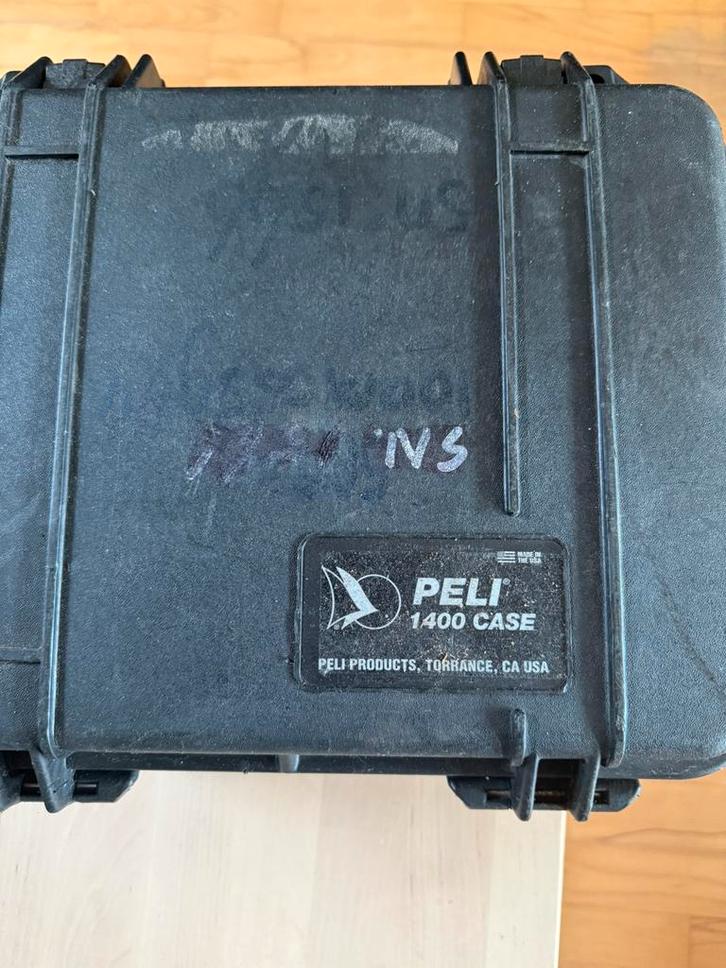 Pelican peli case koffer rolkoffer Hardigg Explorer, Muziek en Instrumenten, Behuizingen en Koffers, Zo goed als nieuw, Overige instrumenten