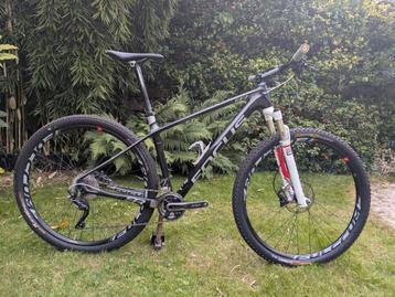 Focus Raven 29" Carbon MTB - SLX/XT - Rockshox beschikbaar voor biedingen
