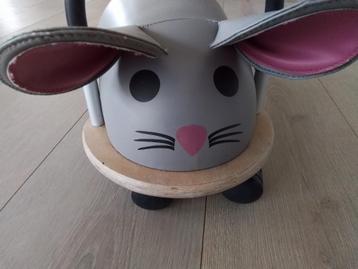 Wheelybug muis beschikbaar voor biedingen