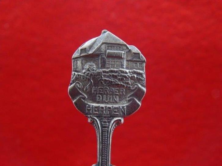 Lepeltje: Herpen Herperduin, Antiek en Kunst, Antiek | Bestek, Verzenden