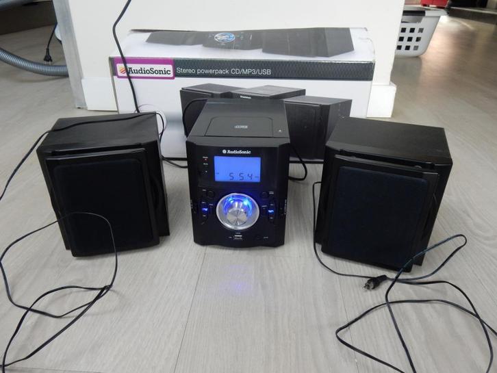 Stereo set met radio CD MP3 en USB, Audiosonic, Audio, Tv en Foto, Stereo-sets, Zo goed als nieuw, Cd-speler, Tuner of Radio, Speakers