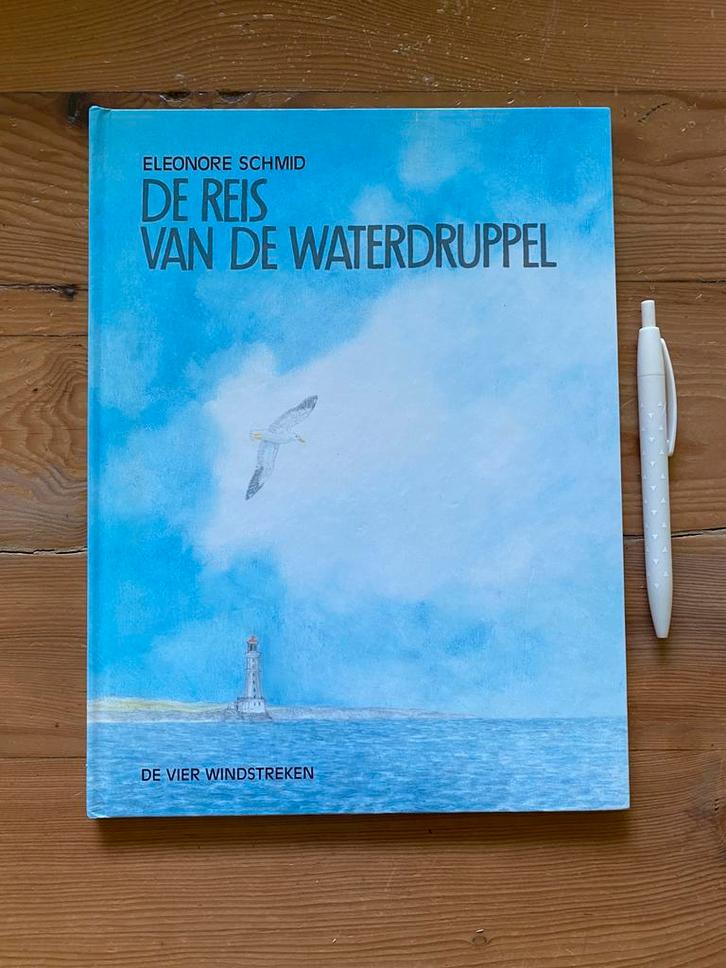 De reis van de waterdruppel - Eleonore Schmid, Boeken, Prentenboeken en Plaatjesalbums, Gelezen, Ophalen of Verzenden