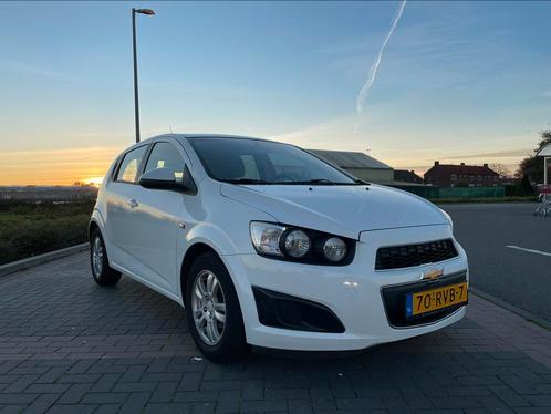 Chevrolet Aveo Airco! NAP! Origineel NL!, Auto's, Chevrolet, Particulier, Aveo, Airbags, Airconditioning, Alarm, Bluetooth, Centrale vergrendeling