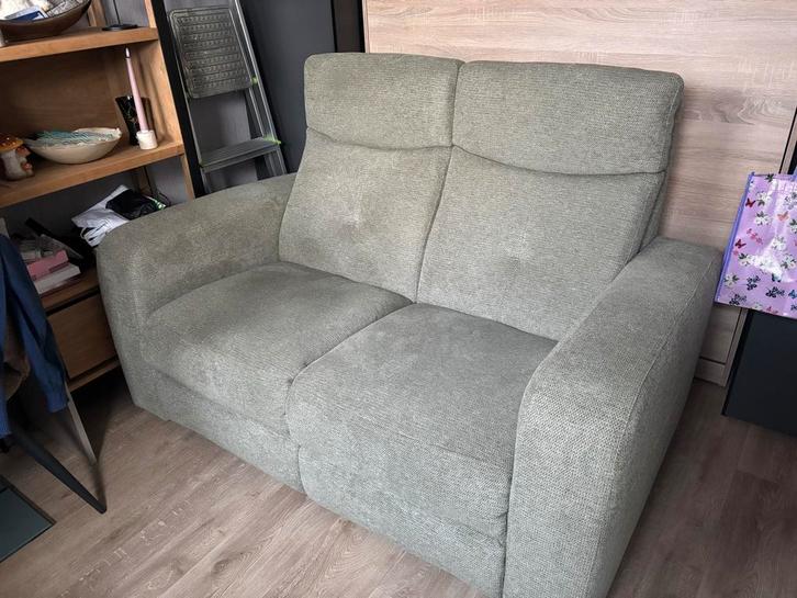 Comfortabele 2-zits bank, Huis en Inrichting, Banken | Bankstellen, Gebruikt, Rechte bank, Tweepersoons, 150 tot 200 cm, 75 tot 100 cm