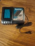 Makita enkele oplader, Doe-het-zelf en Verbouw, Gereedschap | Machine-onderdelen en Toebehoren, Ophalen