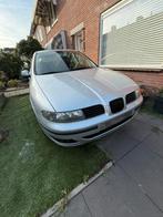 Seat Leon 1.6 16V 77KW 2002 Grijs, Auto's, Voorwielaandrijving, 65 €/maand, Stof, Zwart