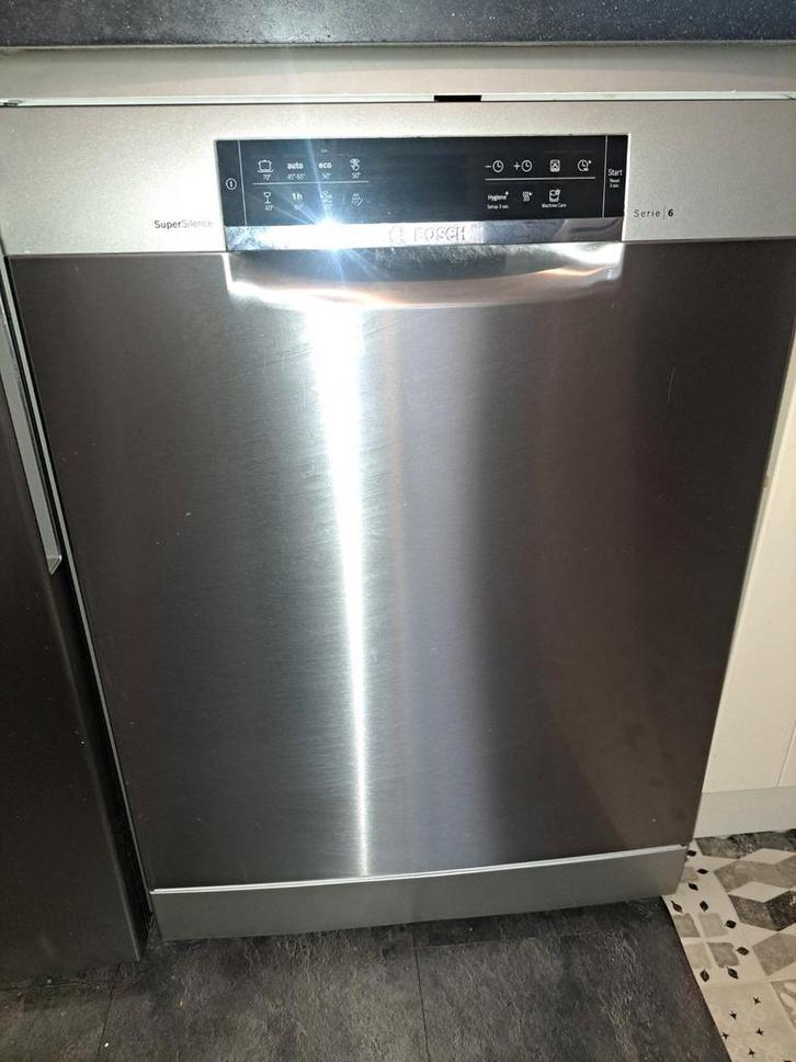Bosch serie 6 supersilence vaatwasser, Witgoed en Apparatuur, Vaatwasmachines, Zo goed als nieuw, Minder dan 85 cm, Ophalen
