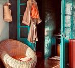 2 vintage rieten stoelen, Ophalen of Verzenden