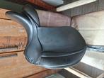 Fryso Legacy zadel 17,5 inch x 4, Dieren en Toebehoren, Ophalen, Gebruikt, Dressuur