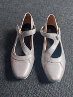 Zilverkleurige Verhulst damesschoenen - Maat 41, Schoenen met lage hakken, Verhulst, Ophalen of Verzenden, Zo goed als nieuw