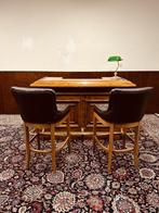 Klassiek Engelse Bar met Barkrukken, Ophalen