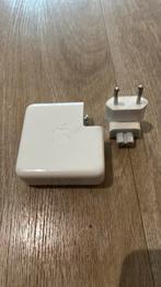 Macbook charger 61w, Computers en Software, Laptop-opladers, Ophalen of Verzenden, Zo goed als nieuw