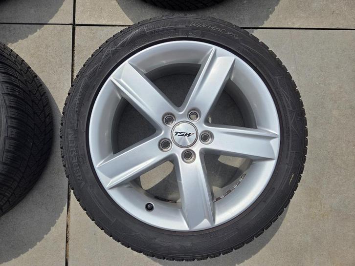 Set Audi A3 R17 Winterbanden op TSW Audi Sportvelgen, Auto-onderdelen, Banden en Velgen, Banden en Velgen, Winterbanden, 17 inch