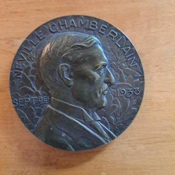 Bronzen herdenkingspenning beschikbaar voor biedingen