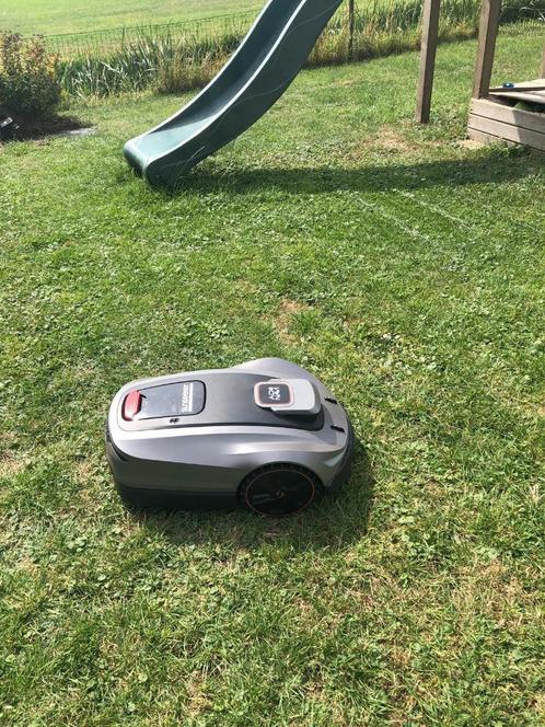 robotmaaier Sunseeker X5  zonder grensdraad, Tuin en Terras, Robotmaaiers, Nieuw, 20 tot 25 cm, Met regensensor, Bestuurbaar via app