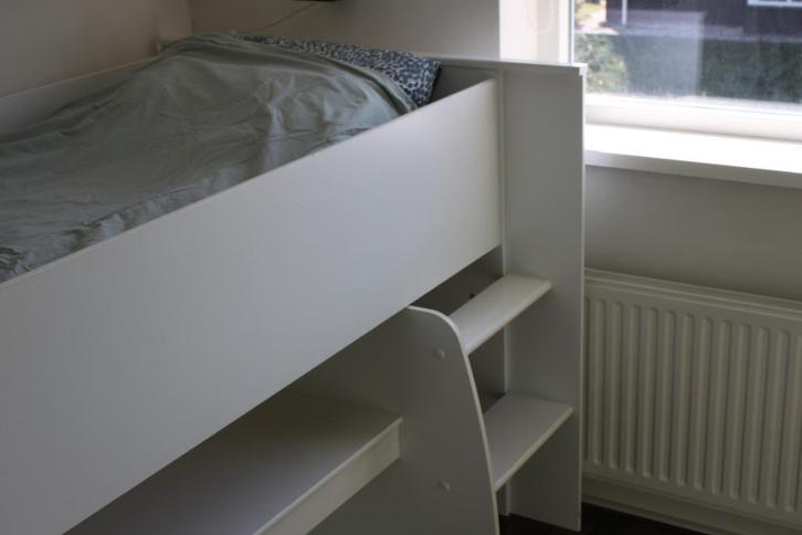 Middenslaper, Huis en Inrichting, Slaapkamer | Stapelbedden en Hoogslapers, Zo goed als nieuw, Halfhoogslaper, 90 cm, 200 cm, Eenpersoons