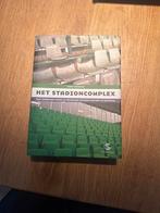 Het Stadioncomplex - Ferry Reurink, Ophalen of Verzenden, Zo goed als nieuw, Architectuur algemeen