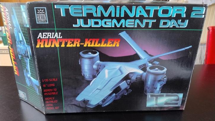 Terminator 2 horizon model kit bouwdoos hunter killer t2 rar, Verzamelen, Poppetjes en Figuurtjes, Zo goed als nieuw, Ophalen of Verzenden