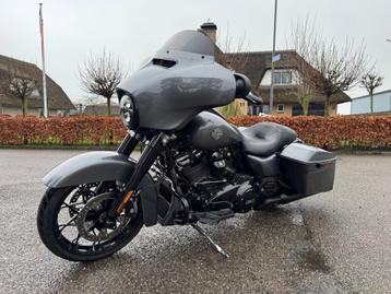 Harley-davidson street glide streetglide special flhxs  beschikbaar voor biedingen