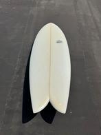 Fish Surfboard 5’10” 38 liter van Addiction Surfboards, Watersport en Boten, Golfsurfen, Ophalen, Gebruikt, Fish, Met vinnen