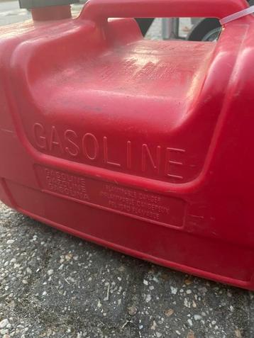 12liter buitenboordmotor tank beschikbaar voor biedingen
