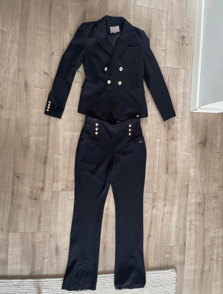 Luxe Josh V Pak te Koop, broek maat XL en blazer maat L, Kleding | Dames, Jasjes, Kostuums en Pakken, Gedragen, Kostuum of Pak