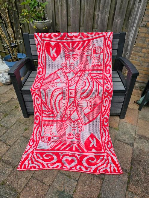 Gehaakte deken/ plaid speelkaart harten koning/ heer., Huis en Inrichting, Woonaccessoires | Plaids en Woondekens, Zo goed als nieuw