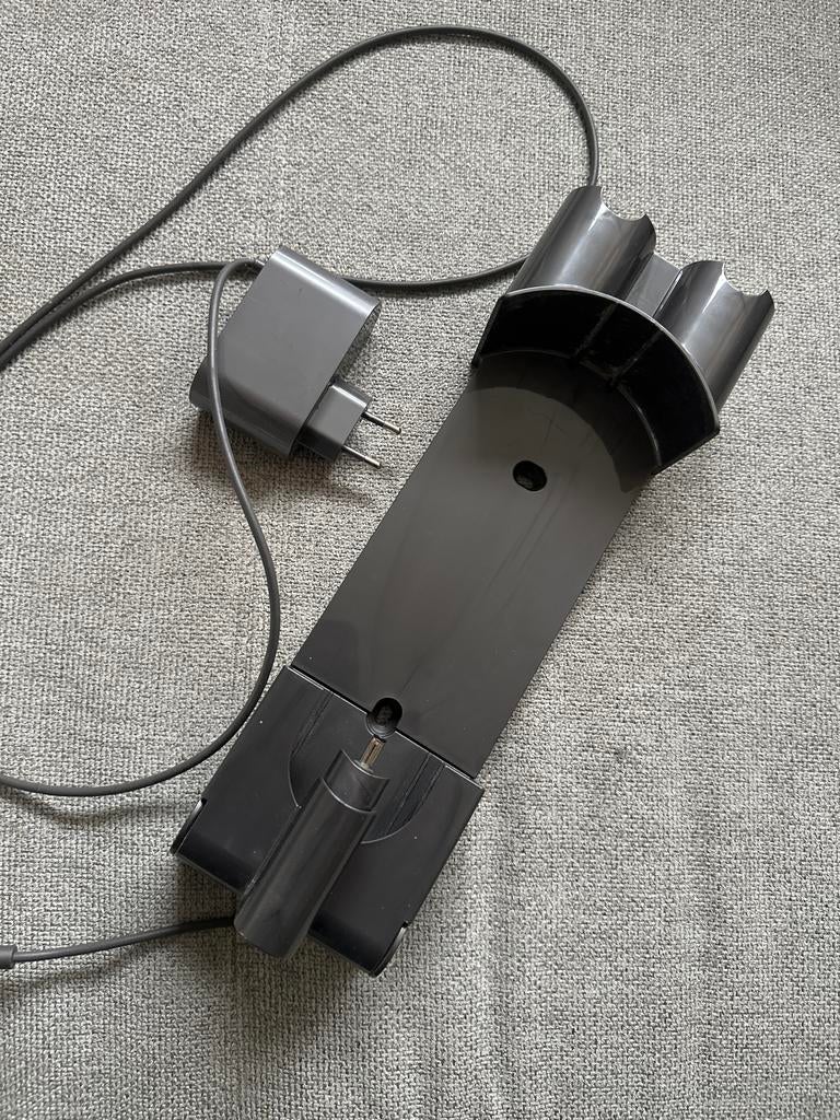 Dyson Stofzuiger Onderdelen, Witgoed en Apparatuur, Stofzuigers, Gebruikt, Stofzuiger, Ophalen of Verzenden, Minder dan 1200 watt