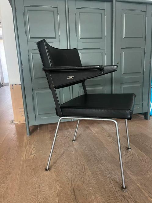 Gispen Cordemeyer 1265 zwart leer 4Poot stoel, Huis en Inrichting, Stoelen, Zo goed als nieuw, Eén, Leer, Zwart, Ophalen