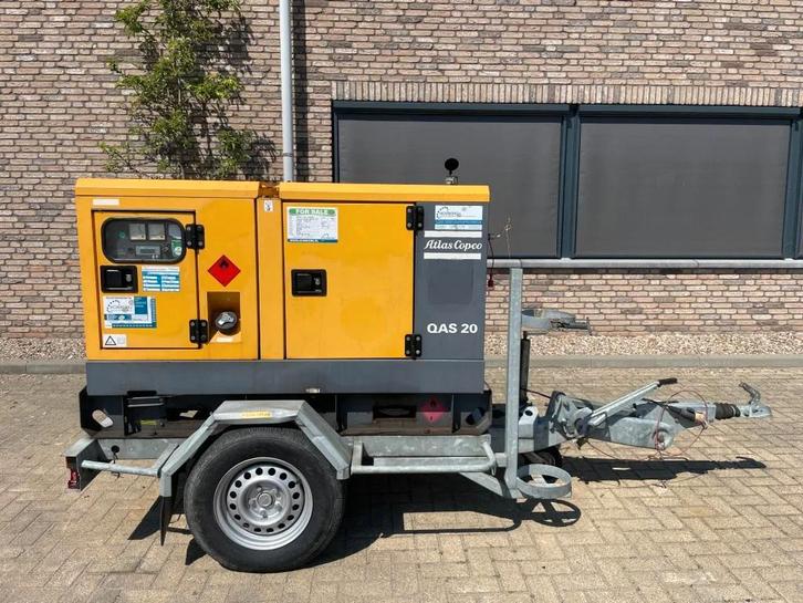 Atlas-Copco QAS 20 Kubota mobiele 20 kVA Silent Rental gener, Zakelijke goederen, Machines en Bouw | Aggregaten, Ophalen of Verzenden