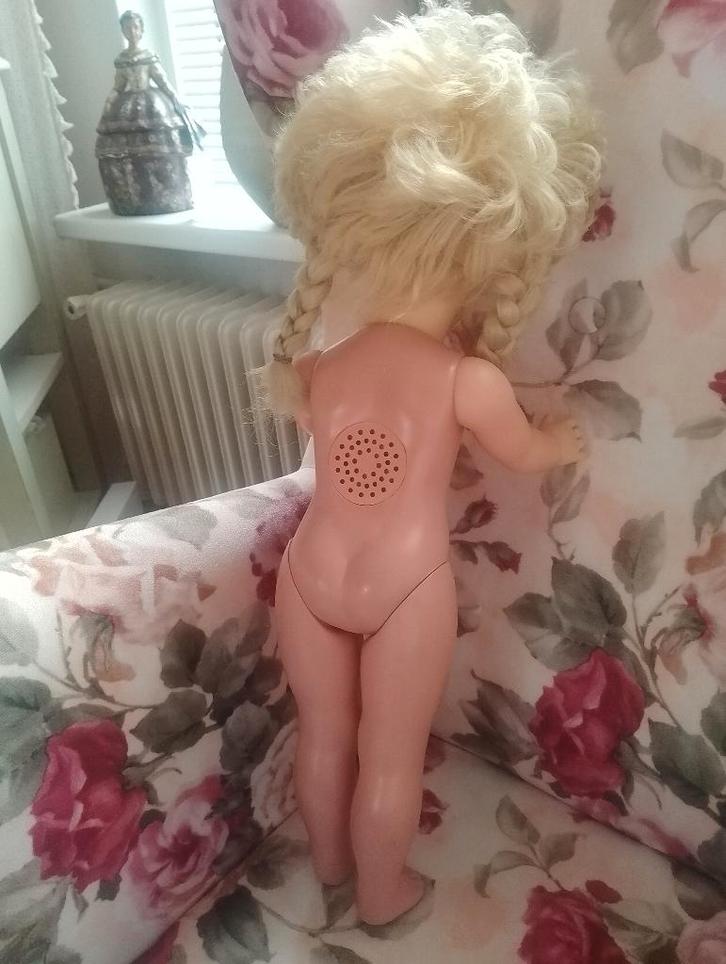 Oude schildpad Pop, Verzamelen, Poppen, Gebruikt, Pop, Ophalen of Verzenden