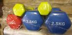 NIEUW - Dumbells 2x0.5kg 1x1.5kg 2x2.5kg, Ophalen of Verzenden, Nieuw, Armen, Dumbbell