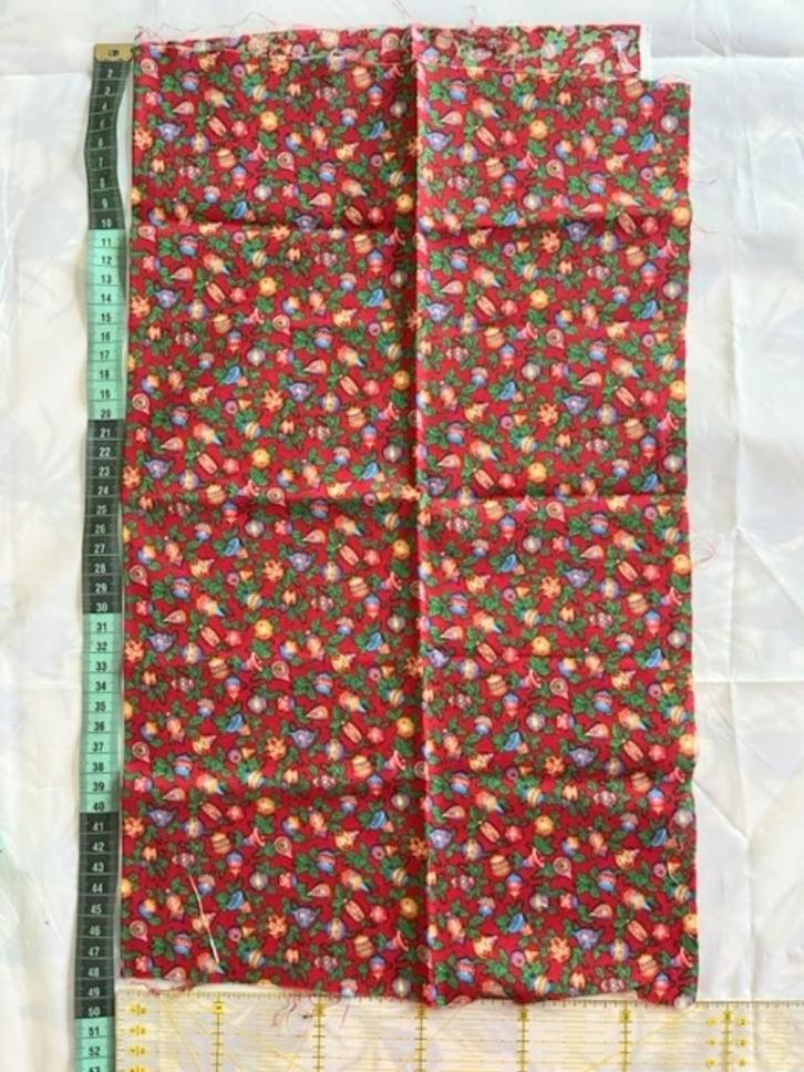 Kerst * Quilstof 11 Rood Kerst ballen en meer, Diversen, Kerst, Nieuw, Ophalen of Verzenden