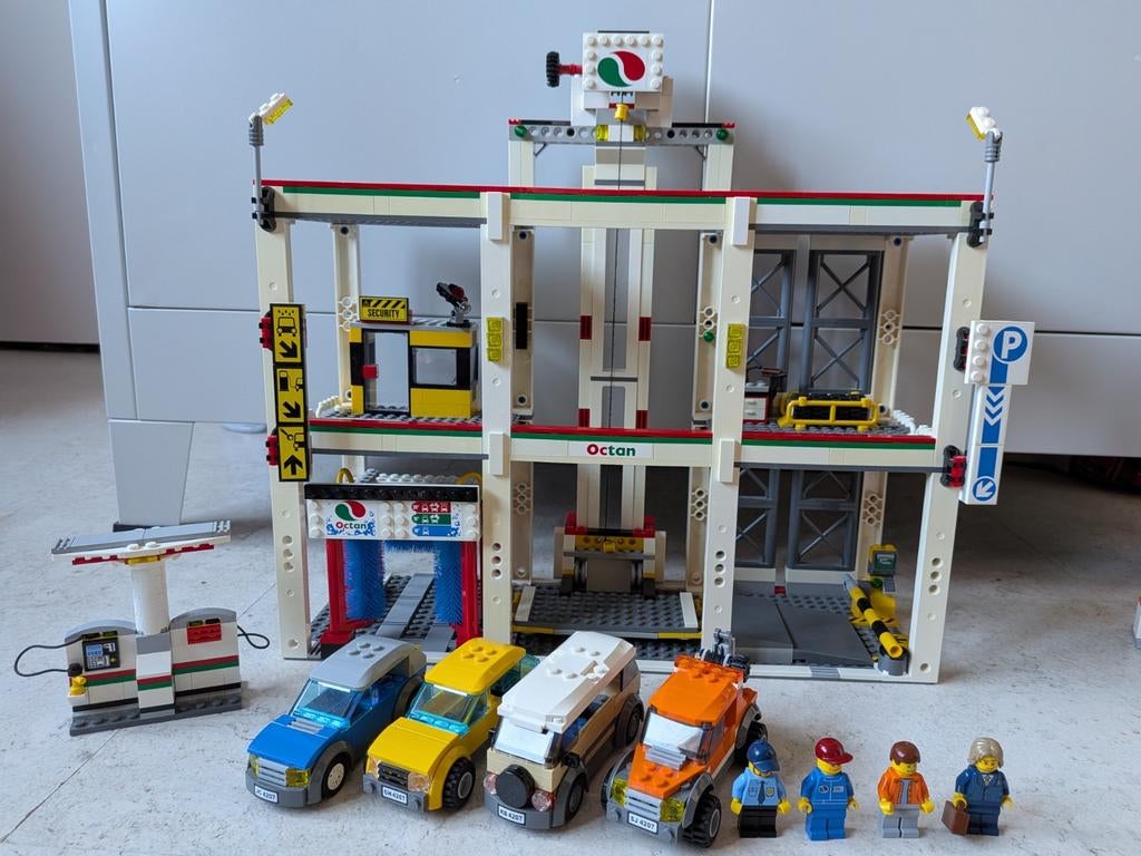 Lego 4207 City Garage, Kinderen en Baby's, Speelgoed | Duplo en Lego, Verzenden, Zo goed als nieuw, Complete set, Lego